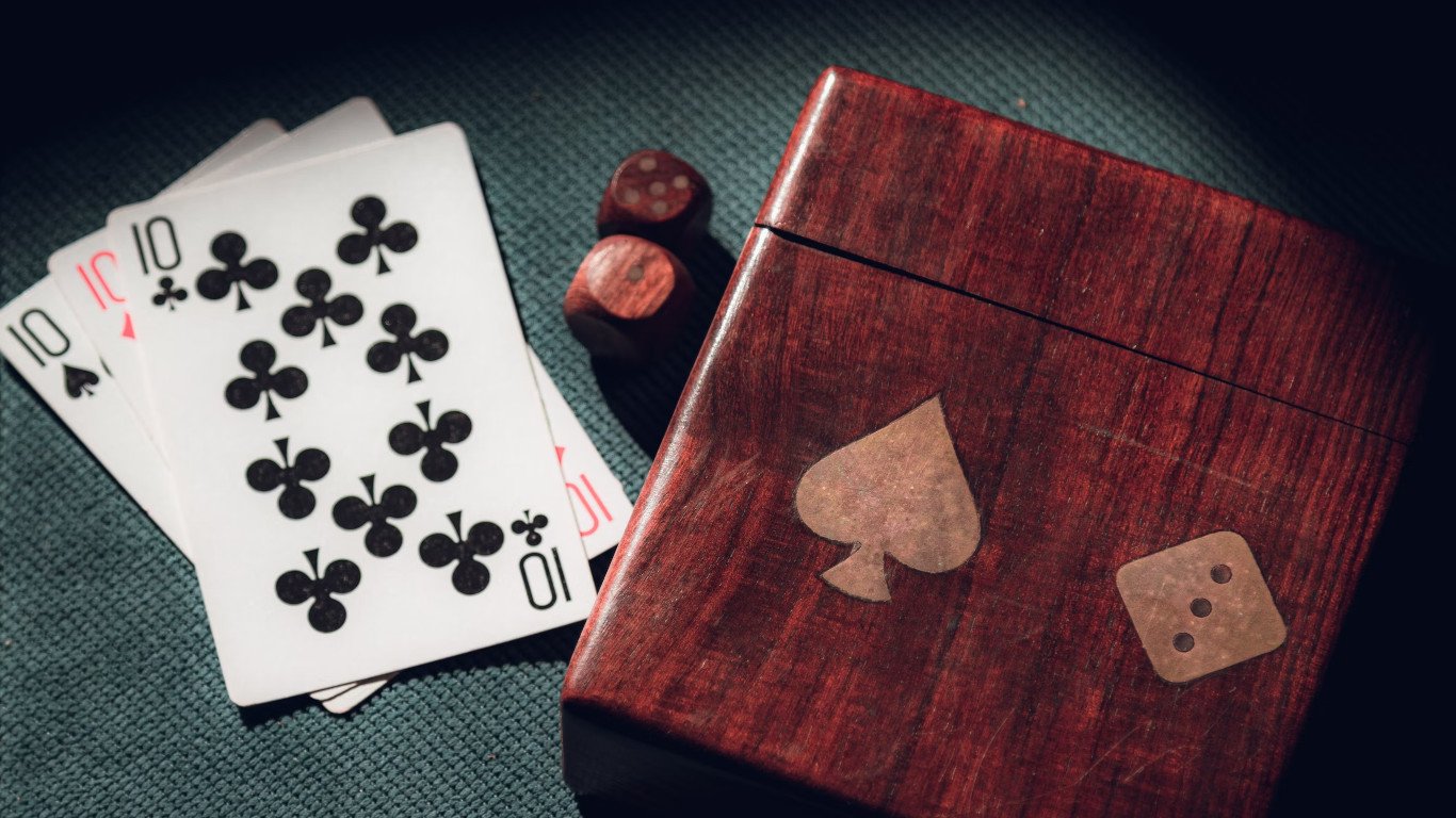 Baccarat Cards
